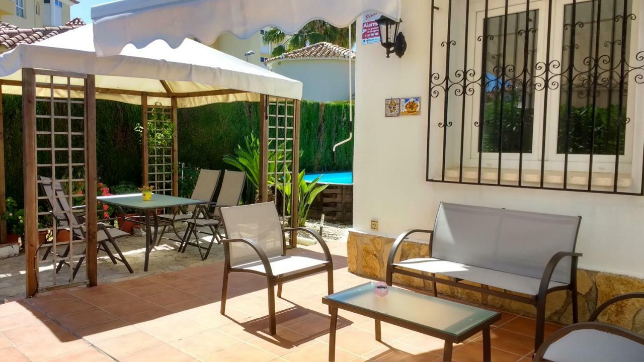 Family Beach Villa Rubens Oliva Exteriör bild